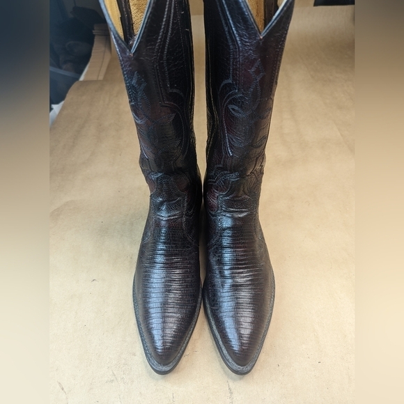 Tony Lama boots men's size 7.5D Exotic Genuine Black Cherry Teju Lizard Classic - Picture 2 of 12